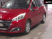 Peugeot 208 лот № 30333 оценка 3.5  с аукциона в Японии 6