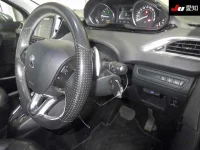 Peugeot 208 лот № 30282 оценка 3.5  с аукциона в Японии 4