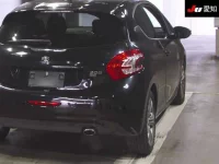 Peugeot 208 лот № 30282 оценка 3.5  с аукциона в Японии 7