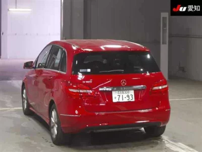 Mercedes-Benz B CLASS  с аукциона в Японии