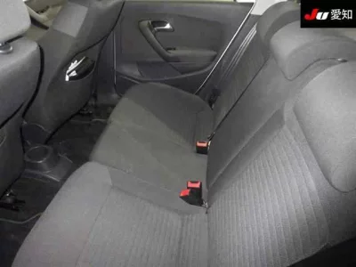 Volkswagen Polo  с аукциона в Японии