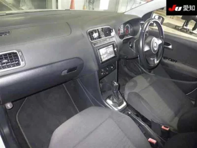 Volkswagen Polo  с аукциона в Японии
