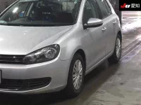 Volkswagen Golf лот № 248 оценка 4  с аукциона в Японии 6