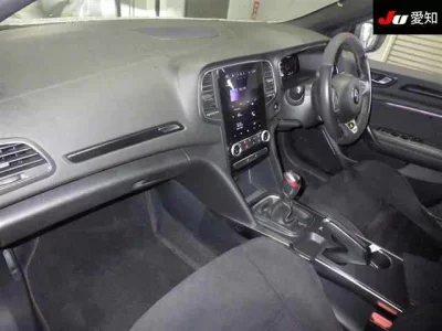 Renault MEGANE  с аукциона в Японии