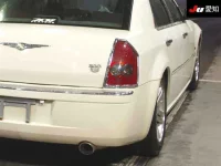 Chrysler 300C лот № 30758 оценка R  с аукциона в Японии 7