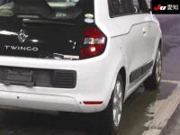 Renault TWINGO лот № 4261 оценка 4.5  с аукциона в Японии 7