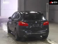 BMW 2-Series лот № 30958 оценка 3.5  с аукциона в Японии 1