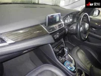 BMW 2-Series лот № 30958 оценка 3.5  с аукциона в Японии 2