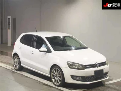 Volkswagen Polo  с аукциона в Японии