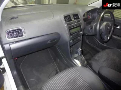 Volkswagen Polo  с аукциона в Японии