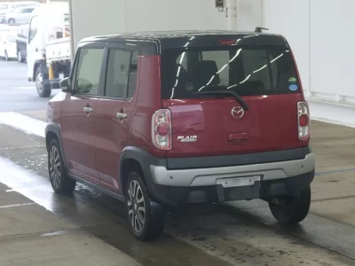 Mazda Flair Crossover