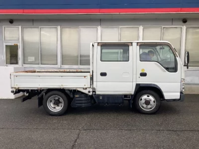 Mazda Titan