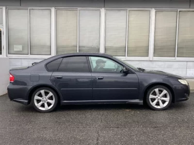 Subaru Legacy B4