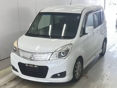 Mitsubishi Delica D:2