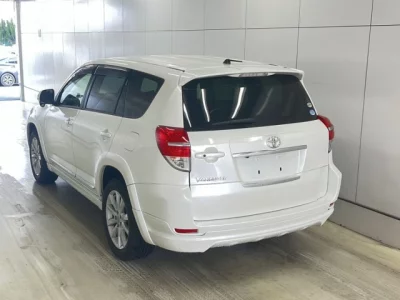Toyota Vanguard