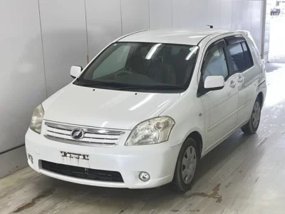 Toyota RAUM