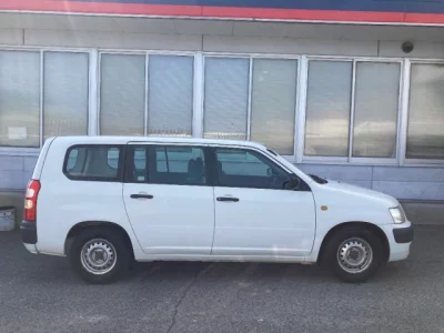 Toyota Succeed