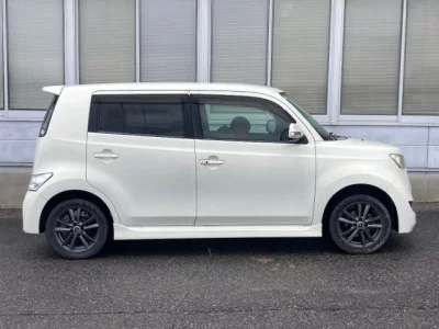 Toyota bB