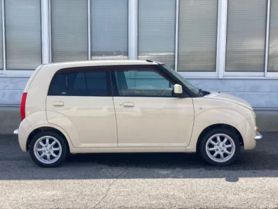 Nissan Pino