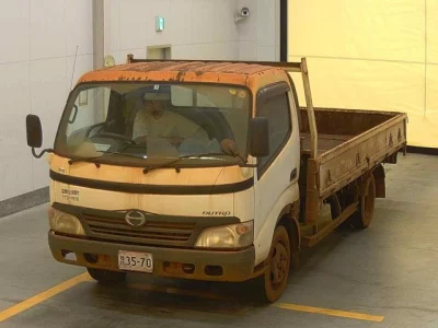 Hino DUTRO  с аукциона в Японии
