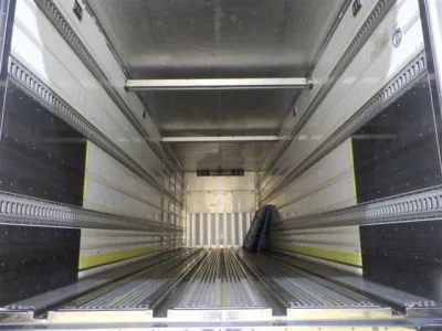 Mitsubishi FUSO TRUCK