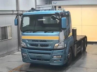 Mitsubishi FUSO TRUCK  с аукциона в Японии