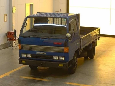 Mazda Titan