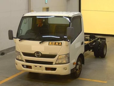 Hino DUTRO  с аукциона в Японии