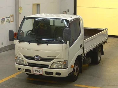 Hino DUTRO  с аукциона в Японии