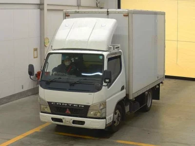 Mitsubishi Fuso Canter