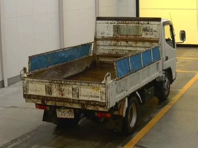 Mitsubishi Fuso Canter