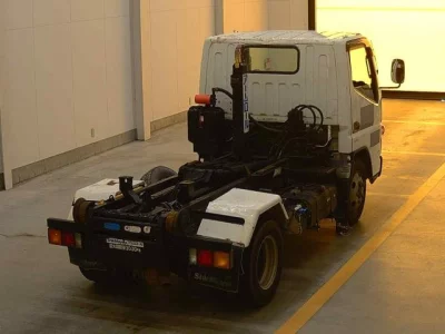Mitsubishi Fuso Canter
