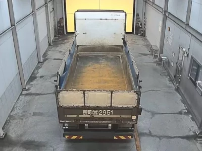 Mitsubishi FUSO TRUCK  с аукциона в Японии