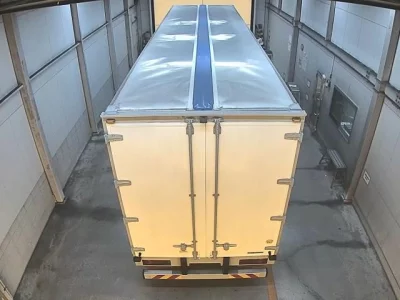 Mitsubishi FUSO TRUCK  с аукциона в Японии