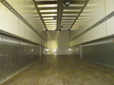 Mitsubishi FUSO TRUCK  с аукциона в Японии