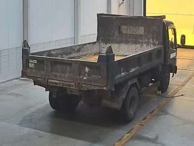 Mazda Titan