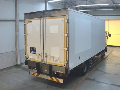 Isuzu FORWARD