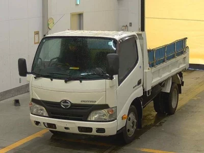 Hino DUTRO  с аукциона в Японии