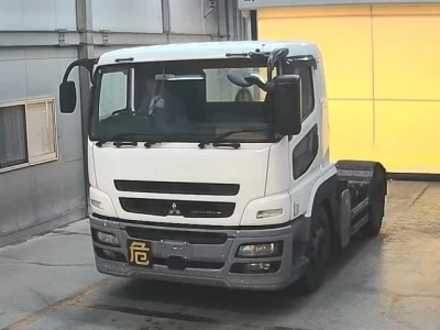 Mitsubishi FUSO TRUCK  с аукциона в Японии