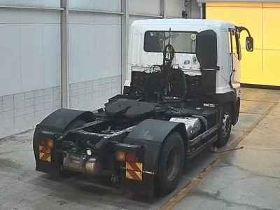 Mitsubishi FUSO TRUCK  с аукциона в Японии