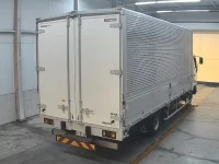 Mitsubishi FUSO FIGHTER лот № 2526 оценка 4  с аукциона в Японии 1