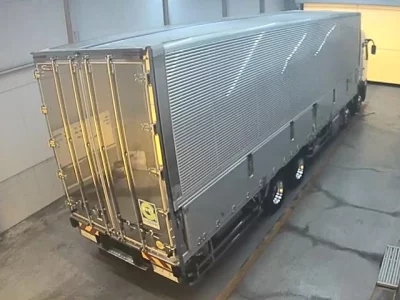 Mitsubishi FUSO TRUCK  с аукциона в Японии