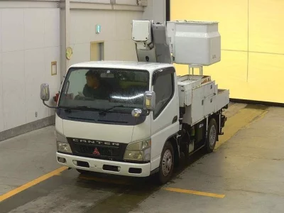 Mitsubishi Fuso Canter
