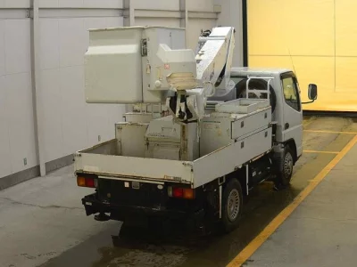 Mitsubishi Fuso Canter