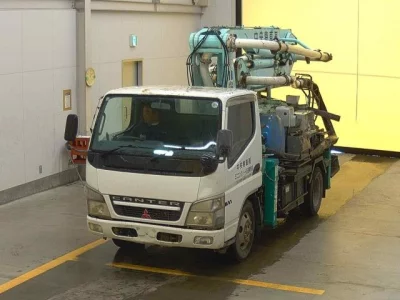 Mitsubishi Fuso Canter