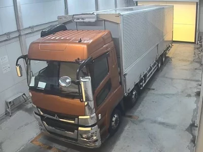 Mitsubishi FUSO TRUCK  с аукциона в Японии