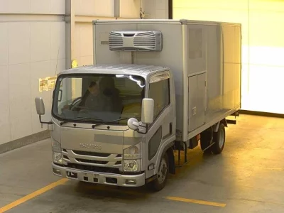 Isuzu ELF