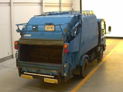 Isuzu ELF