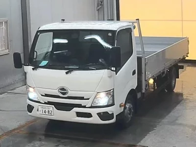 Hino DUTRO  с аукциона в Японии