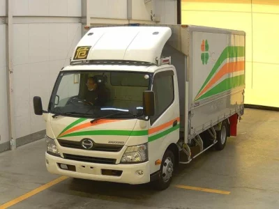 Hino DUTRO  с аукциона в Японии